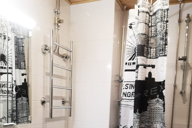 Remontilla kylpyhuone saa viihtyisän uuden ilmeen