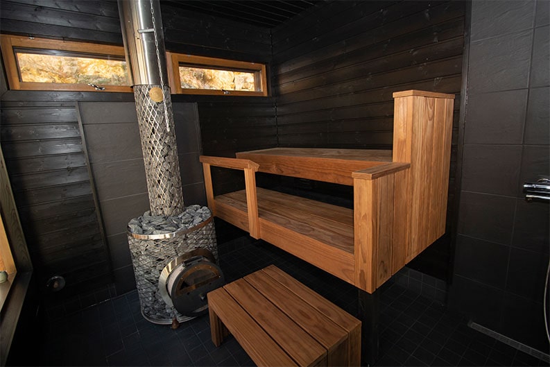 Kestävyyttä ja tyyliä, saunaremontti Outokumpu