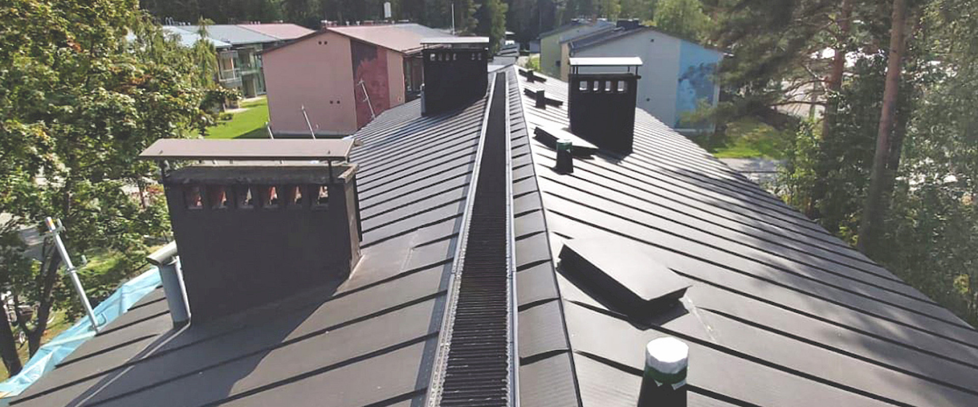 Kattoremontit ja kattojen kausihuollot