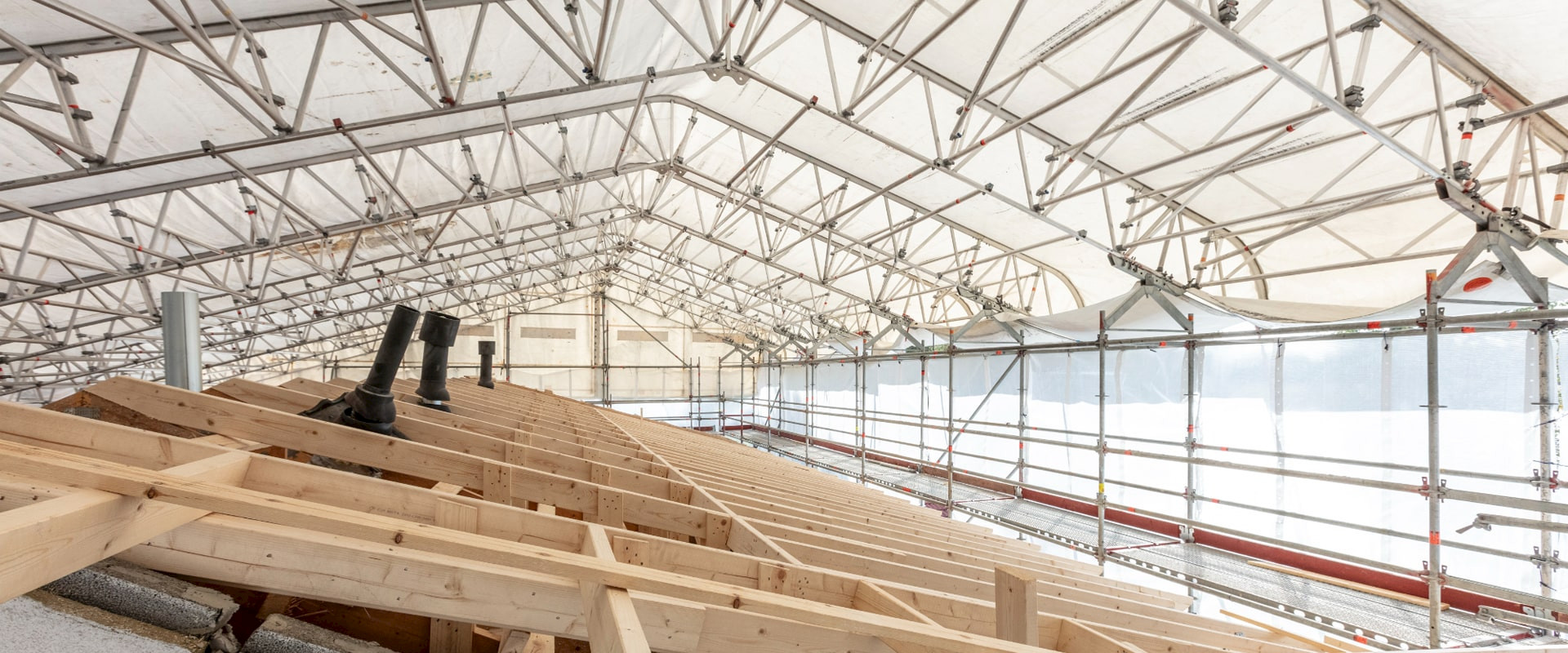 Jokiväri | Luottokumppanisi kaikkiin remontteihin